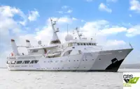 ক্রুজ জাহাজ বিক্রির জন্য