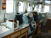 লংলাইনার বিক্রির জন্য