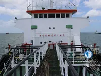 তেল/রাসায়নিক ট্যাঙ্কার বিক্রির জন্য