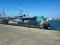 ধারক জাহাজ বিক্রির জন্য