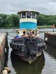 টাউবোট বিক্রির জন্য