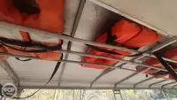ক্রুজ জাহাজ বিক্রির জন্য