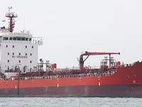 তেল/রাসায়নিক ট্যাঙ্কার বিক্রির জন্য