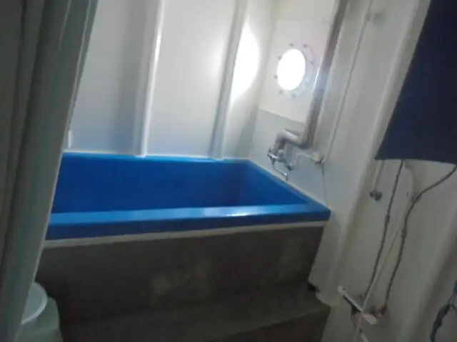 প্যাট্রোল বোট বিক্রির জন্য