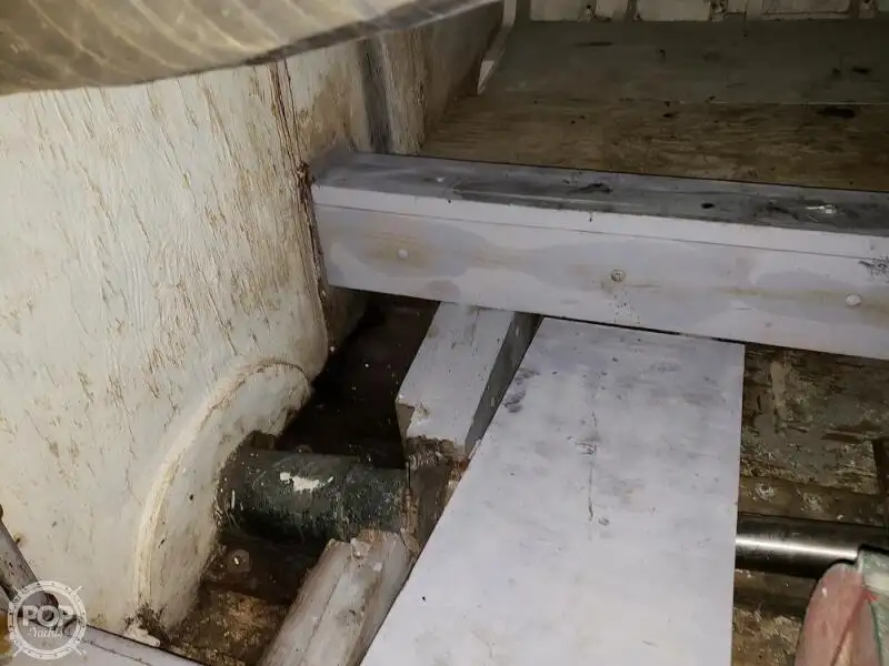 ফেরি জাহাজ বিক্রির জন্য