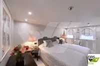 ক্রুজ জাহাজ বিক্রির জন্য
