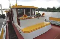 ক্রুজ জাহাজ বিক্রির জন্য