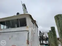 সরবরাহ জাহাজ বিক্রির জন্য