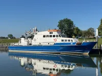 প্যাট্রোল বোট বিক্রির জন্য