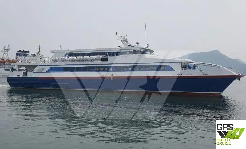 যাত্রী জাহাজ বিক্রির জন্য
