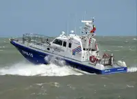 প্যাট্রোল বোট বিক্রির জন্য