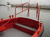 ওয়ার্ক বোট বিক্রির জন্য