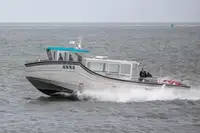 যাত্রী জাহাজ বিক্রির জন্য