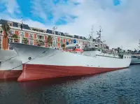 Trawler বিক্রির জন্য