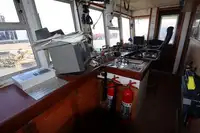 ক্রুজ জাহাজ বিক্রির জন্য