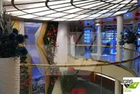 ক্রুজ জাহাজ বিক্রির জন্য