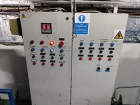 কন্টেইনার জাহাজ বিক্রির জন্য