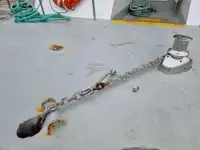 ক্রুজ জাহাজ বিক্রির জন্য