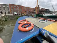 ফেরি জাহাজ বিক্রির জন্য