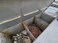 লাইফবোট বিক্রির জন্য