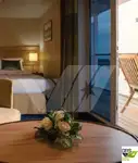 ক্রুজ জাহাজ বিক্রির জন্য
