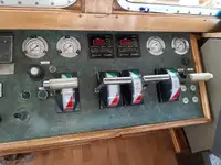 ট্রলার বিক্রির জন্য