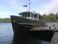 যাত্রী জাহাজ বিক্রির জন্য