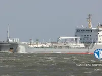 তেল/রাসায়নিক ট্যাঙ্কার বিক্রির জন্য