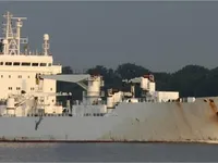 রিফার জাহাজ বিক্রির জন্য