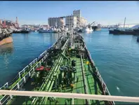 Oil/Chemical tanker বিক্রির জন্য
