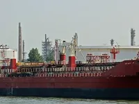 তেল/রাসায়নিক ট্যাঙ্কার বিক্রির জন্য