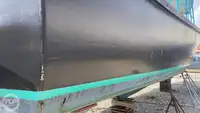 ক্রুজ জাহাজ বিক্রির জন্য