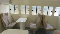 টহল নৌকা বিক্রির জন্য