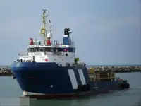 রিফার জাহাজ বিক্রির জন্য