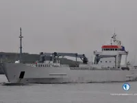 রিফার জাহাজ বিক্রির জন্য