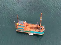 ওয়ার্কবোট বিক্রির জন্য