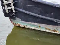 সরবরাহ জাহাজ বিক্রির জন্য