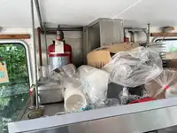ক্যাটামারান বিক্রির জন্য
