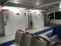 ক্রুজ জাহাজ বিক্রির জন্য