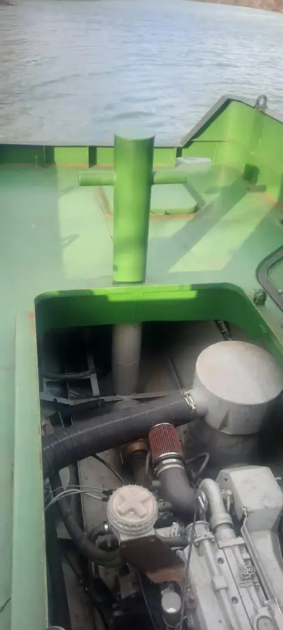 ওয়ার্ক বোট বিক্রির জন্য