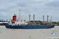 রেফার জাহাজ বিক্রির জন্য