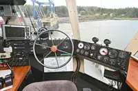 ক্যাটামারান বিক্রির জন্য