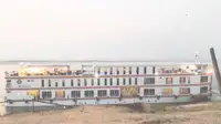 ক্রুজ জাহাজ বিক্রির জন্য