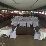 ক্রুজ জাহাজ বিক্রির জন্য