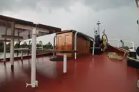 ক্রুজ জাহাজ বিক্রির জন্য