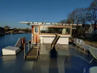 বার্জ বিক্রির জন্য