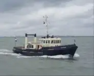 প্যাট্রোল বোট বিক্রির জন্য