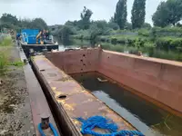 বার্জ বিক্রির জন্য