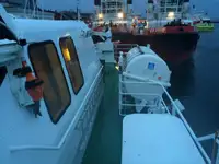 যাত্রী জাহাজ বিক্রির জন্য