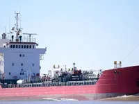 তেল/রাসায়নিক ট্যাঙ্কার বিক্রির জন্য
